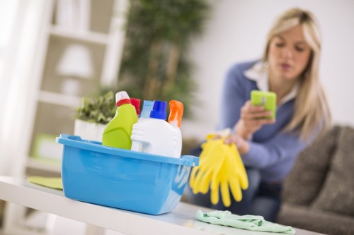 Commercial deep cleaning service for an Islington office or business space